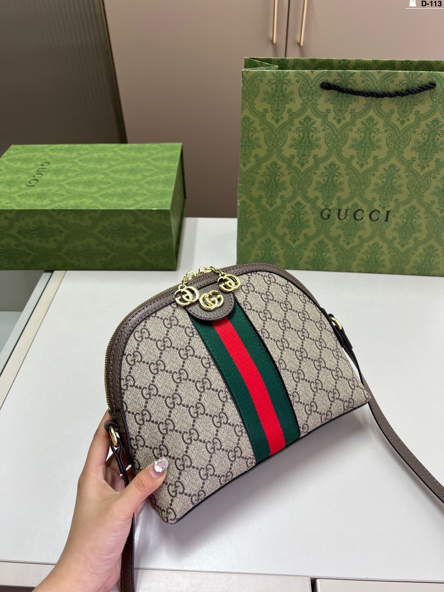 Unisex GUCCI Classic Shell Bag - D-113