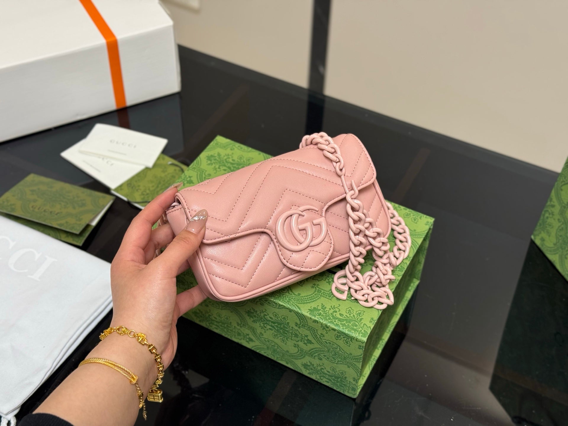 Gucci GG Marmont Sheepskin Macaron Bag - 16cm