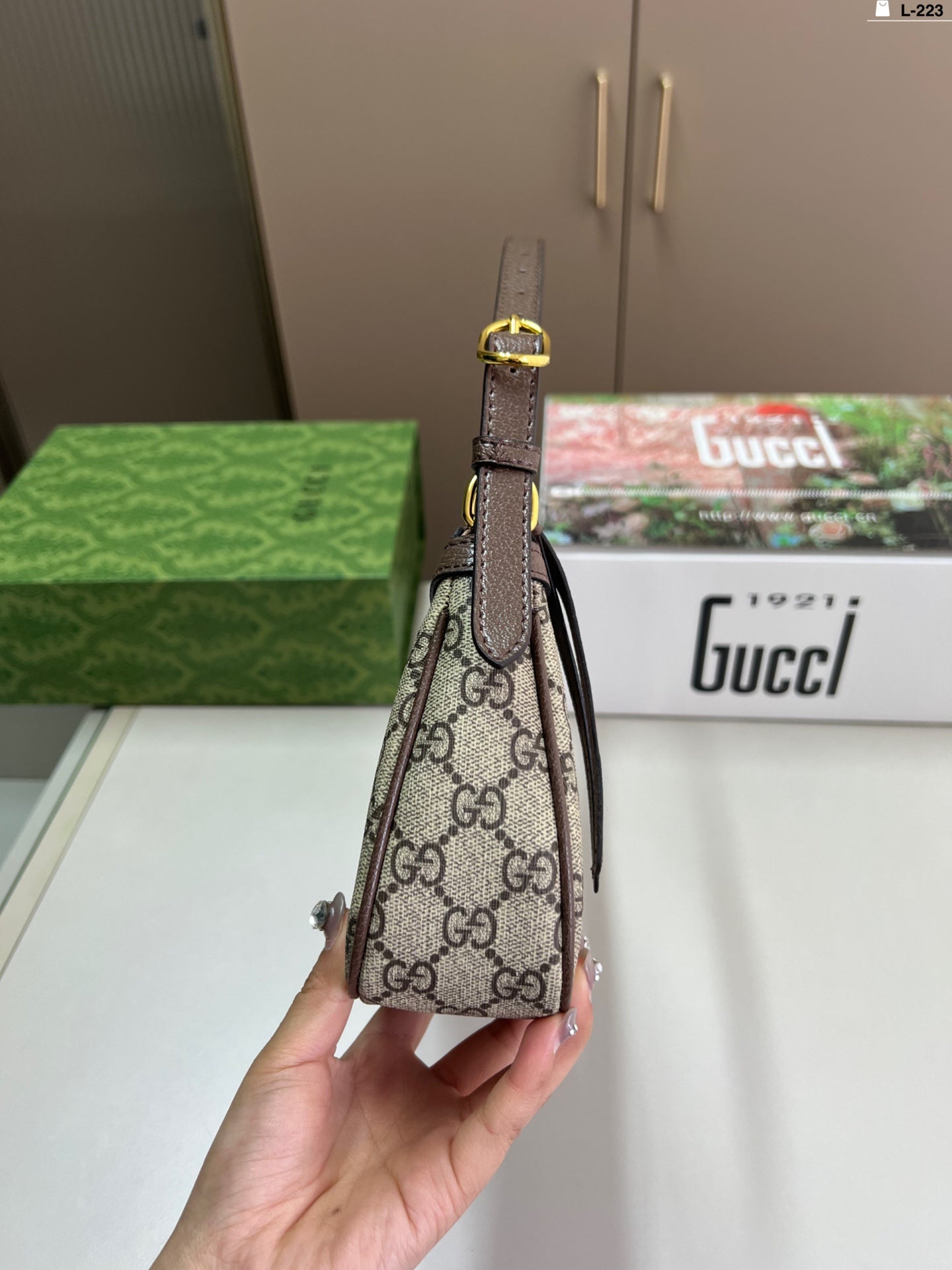 Gucci Crescent Bag - Ebony