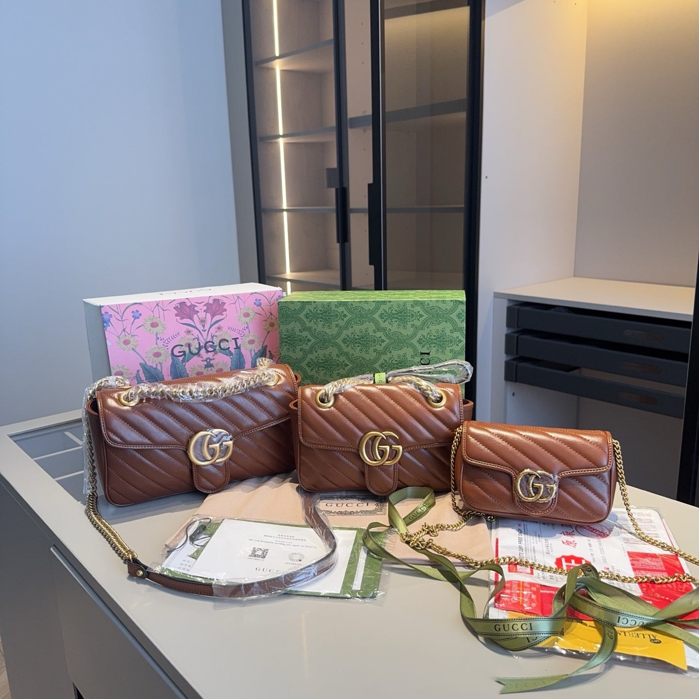 Premium Cowhide Marmont Wave Chain Bag in Caramel