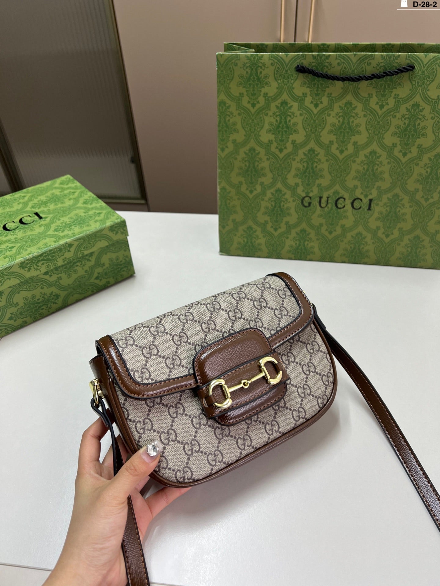Gucci 1955 Saddle Bag - Classic Elegance and Versatility