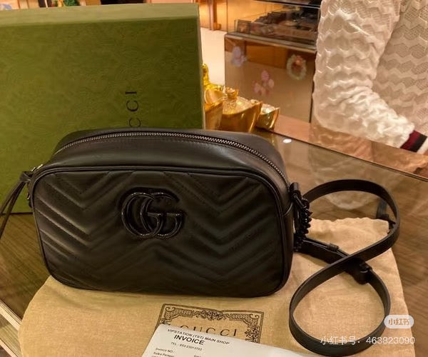 Gucci Camera Bag - Stylish and Functional