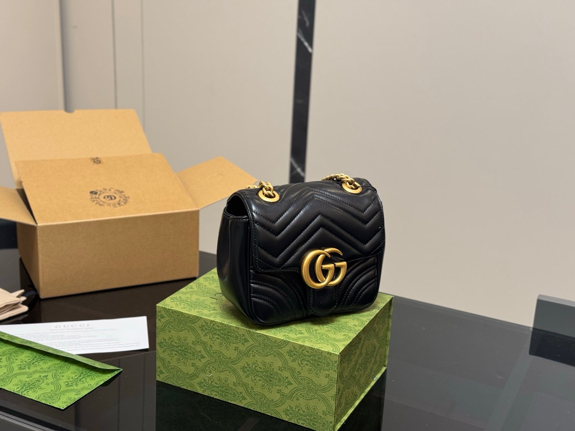 Gucci GG Marmont Fang Fatty Sheepskin Case - Premium Quality