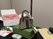 Gucci 1955 Shell Bag - Retro-Inspired Folding Box Design