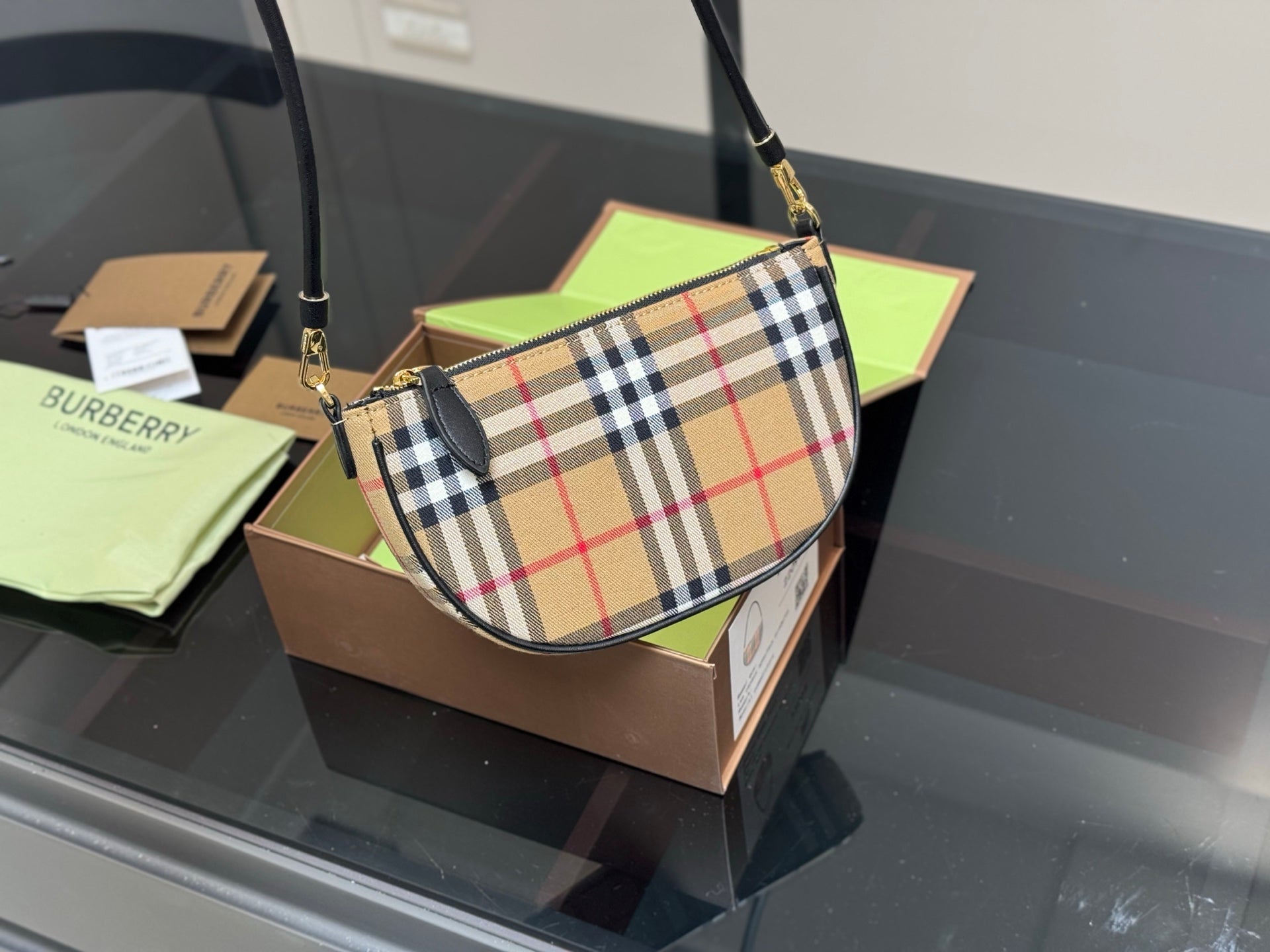 Burberry Underarm Bag â€“ Iconic Trench Coat Inspired Design