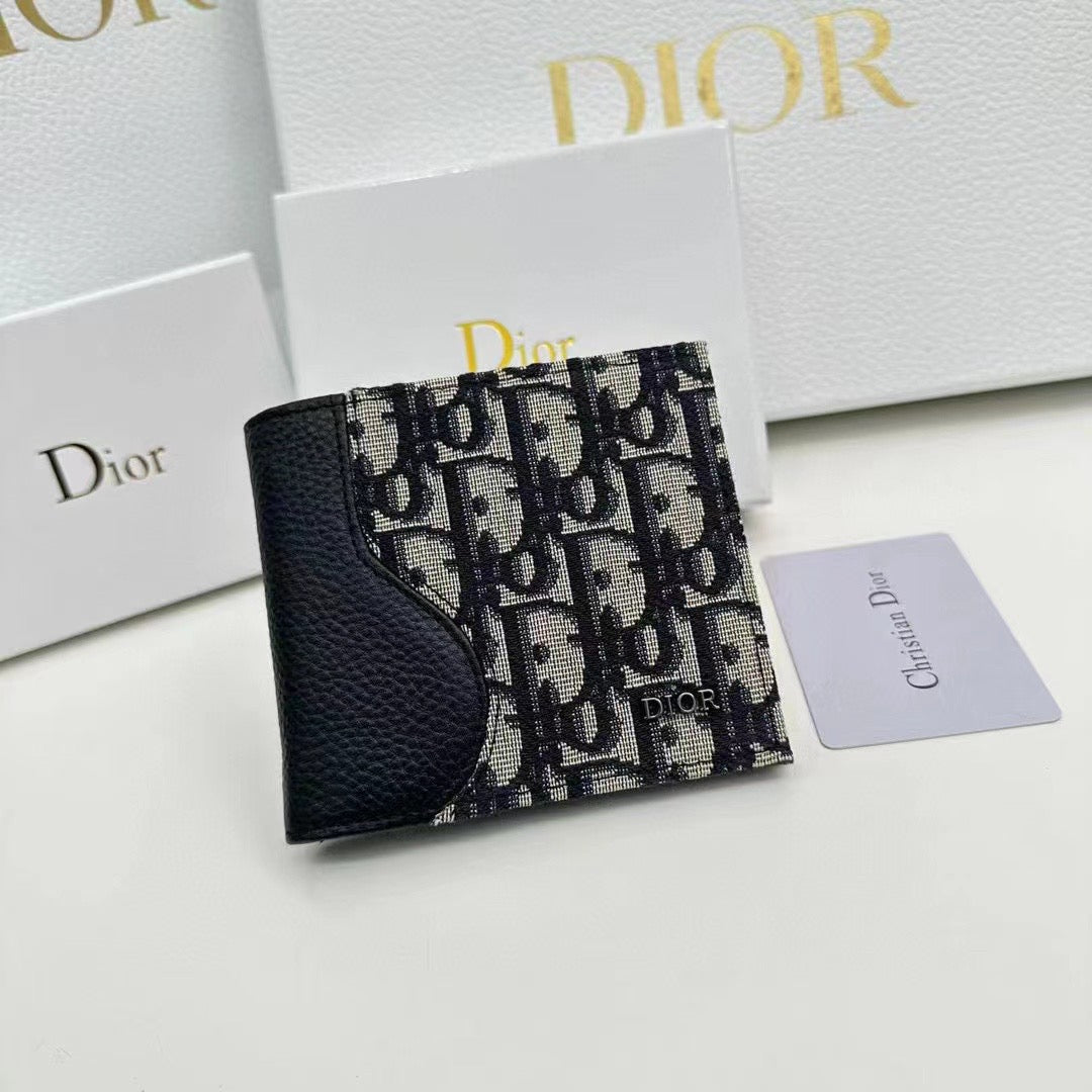 Dior D19 Black Unisex Bag - Stylish Handmade Accessory