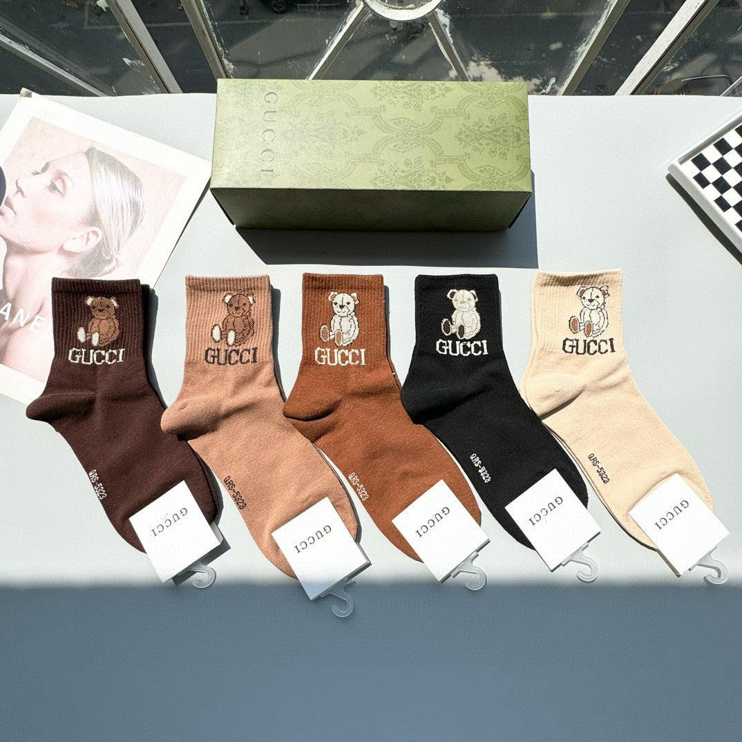 GUCCI Mid-Calf Fashion Socks - Five Pairs