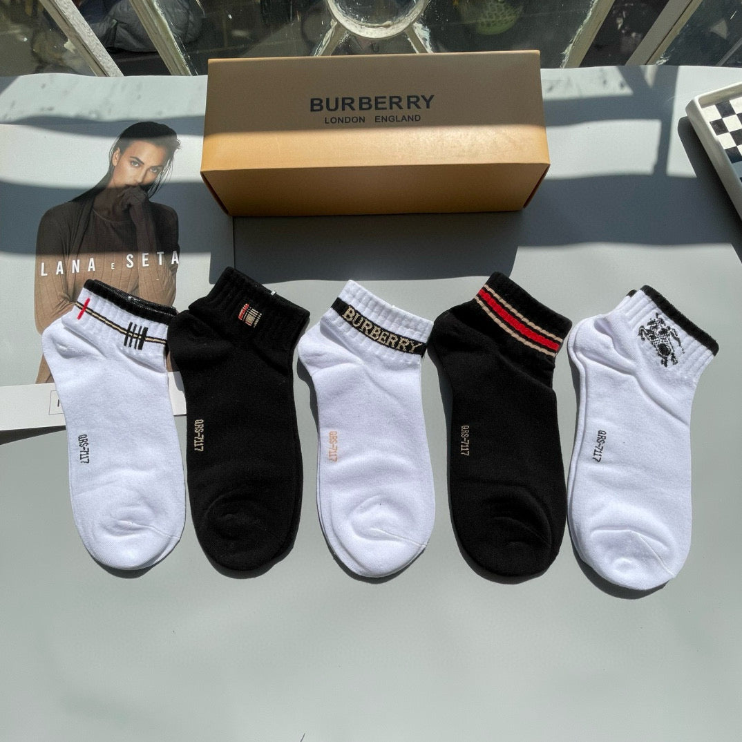 Burberry High-End Trendy Boat Socks - 5 Pairs Box Set