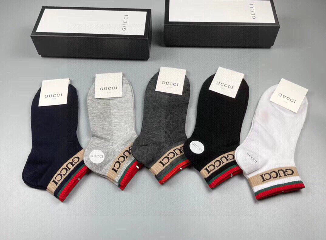 Gucci Men's Logo Socks - 5 Pairs Gift Box