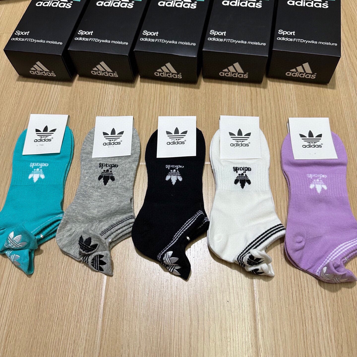 Adidas Clover Logo Cotton Socks - 5 Pairs Box