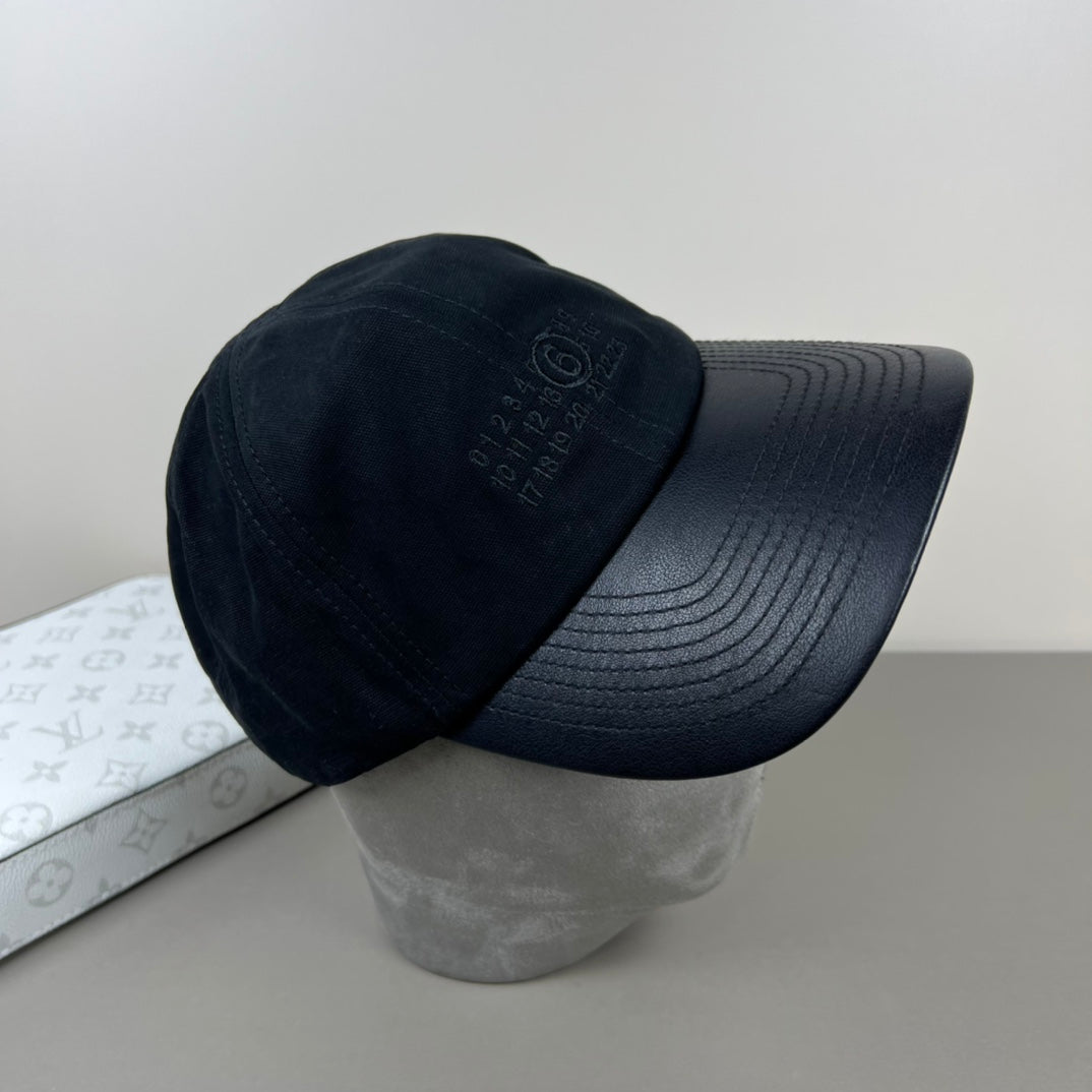 Trendy Retro Fabric Baseball Cap - Limited Edition