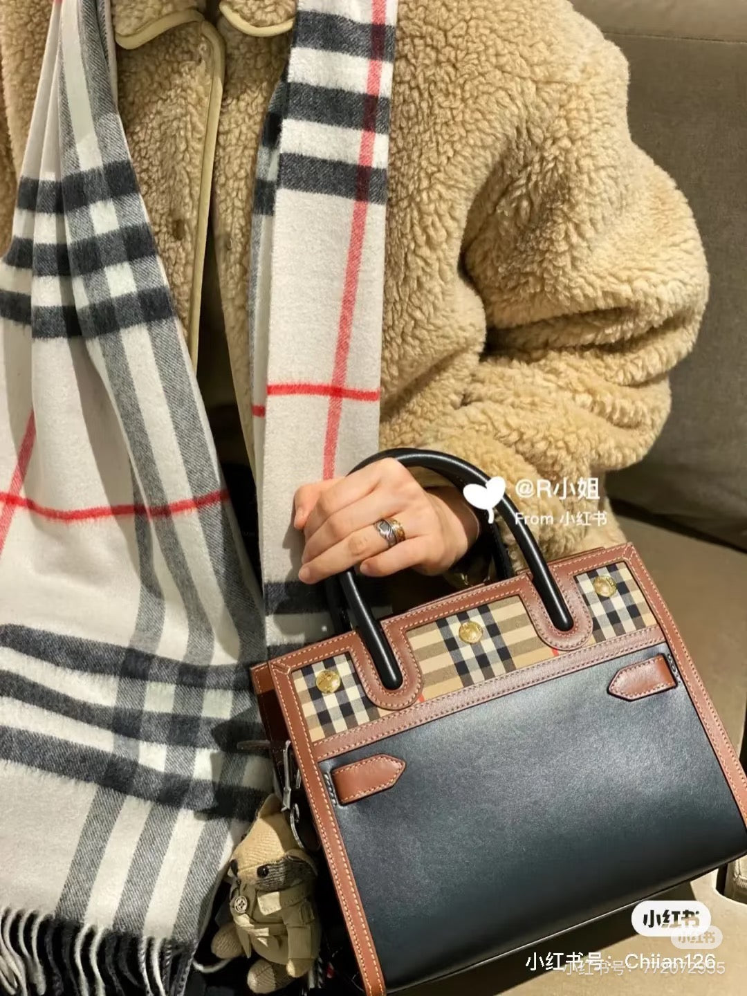 Burberry Classic Plaid Scarf - Timeless Elegance