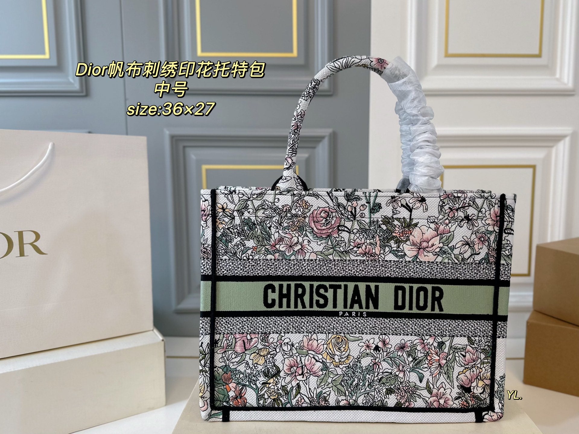 Dior Canvas Embroidered Tote Bag - Retro Chic & Versatile