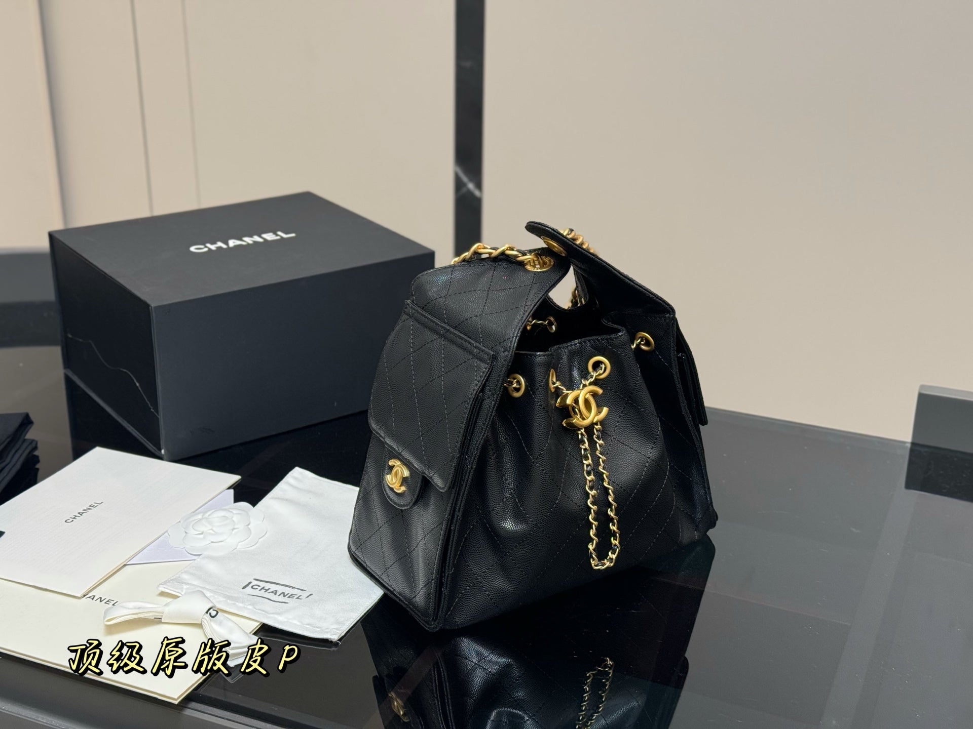 Chanel 25S Caviar Hobo Bag - Perfect Everyday Elegance