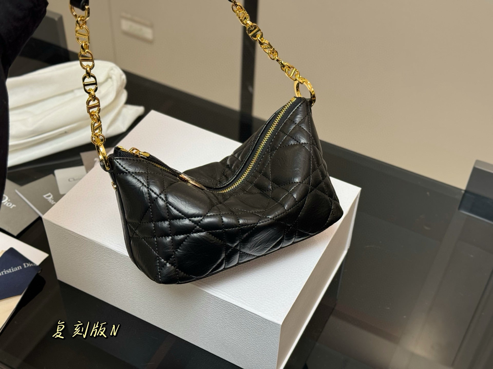 DIOR Classic Lunch Bag with Folding Box