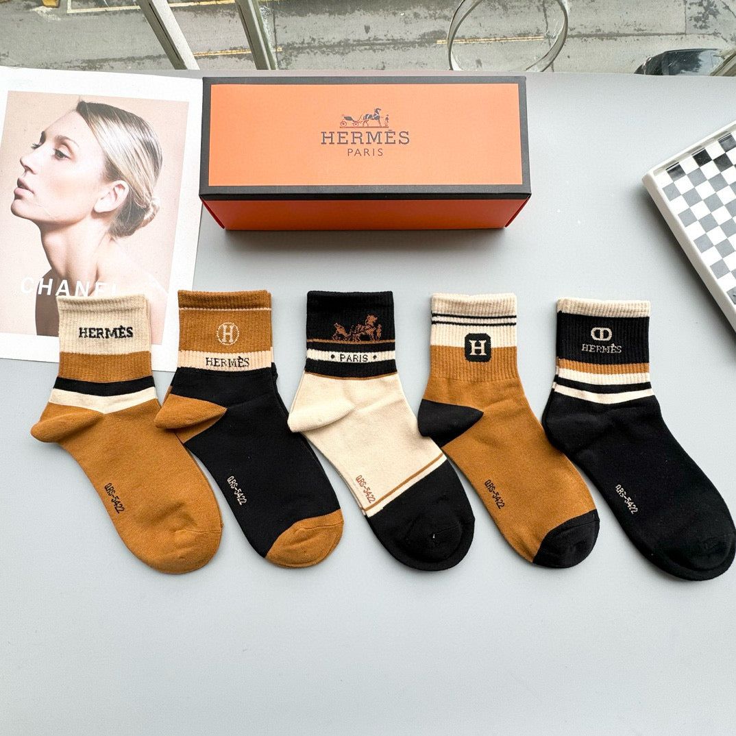 HermÃ¨s Classic Mid-Calf Cotton Socks â€“ Five Pairs Box Set