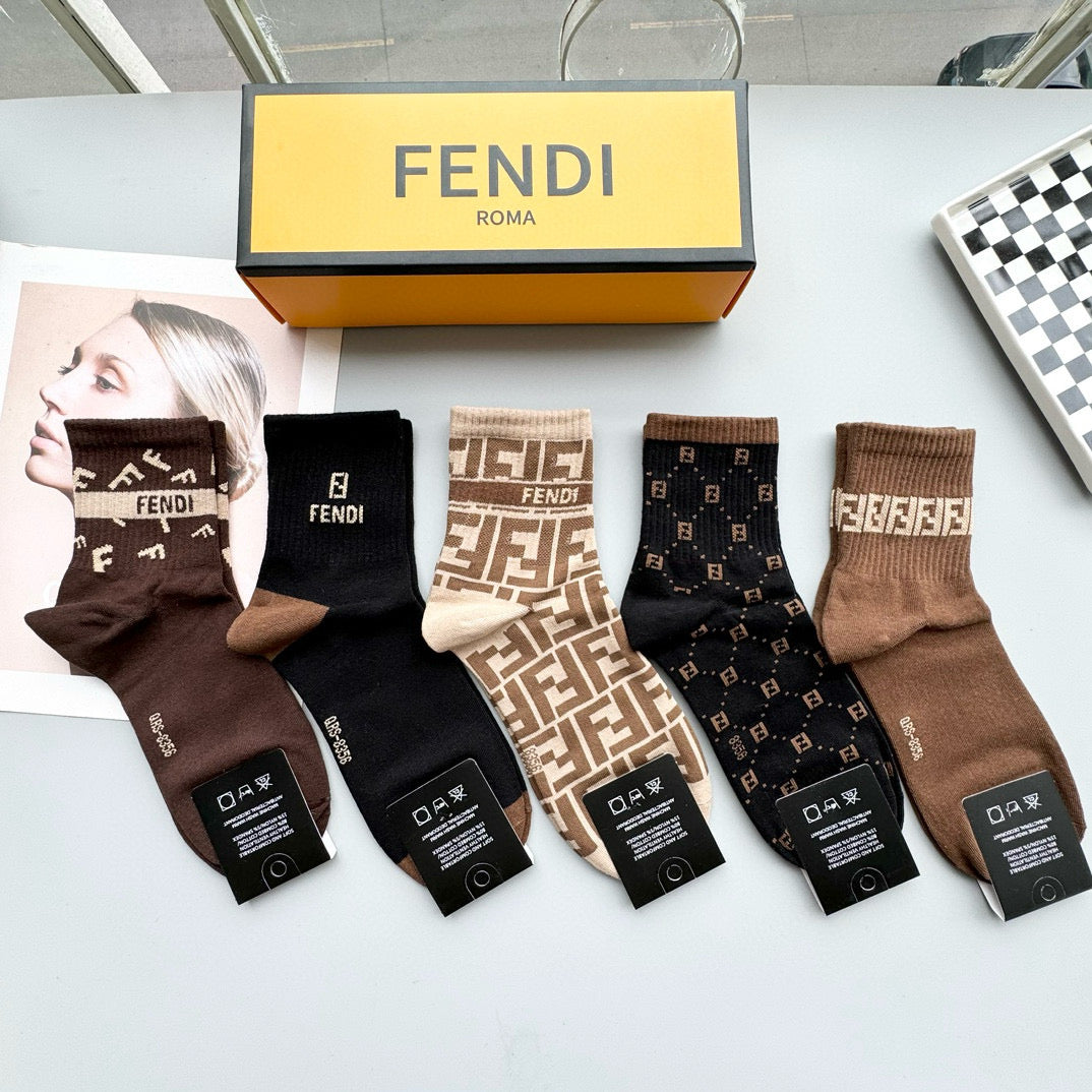 Fendi Double F Mid-Calf Socks for Men and Women - Autumn/Winter Collection