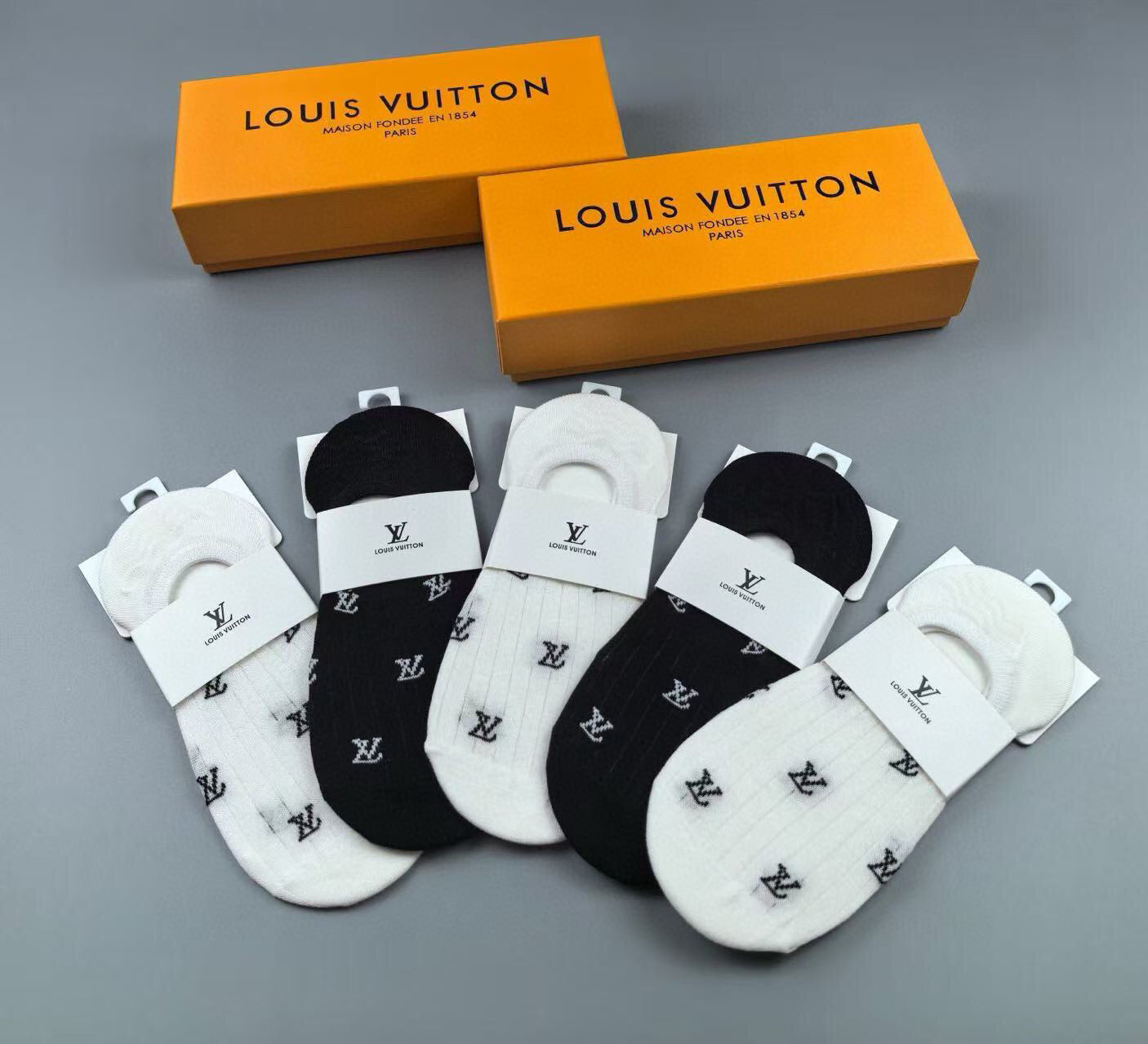 Louis Vuitton Women's Invisible Socks - 5 Pairs in Classic Jacquard
