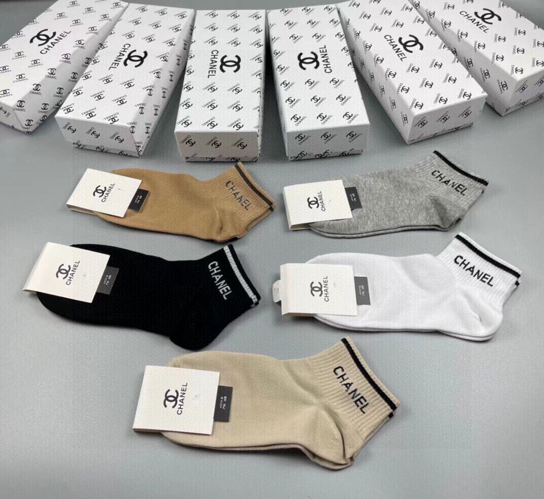 CHANEL Women's Cotton Socks - 5 Pairs in Gift Box