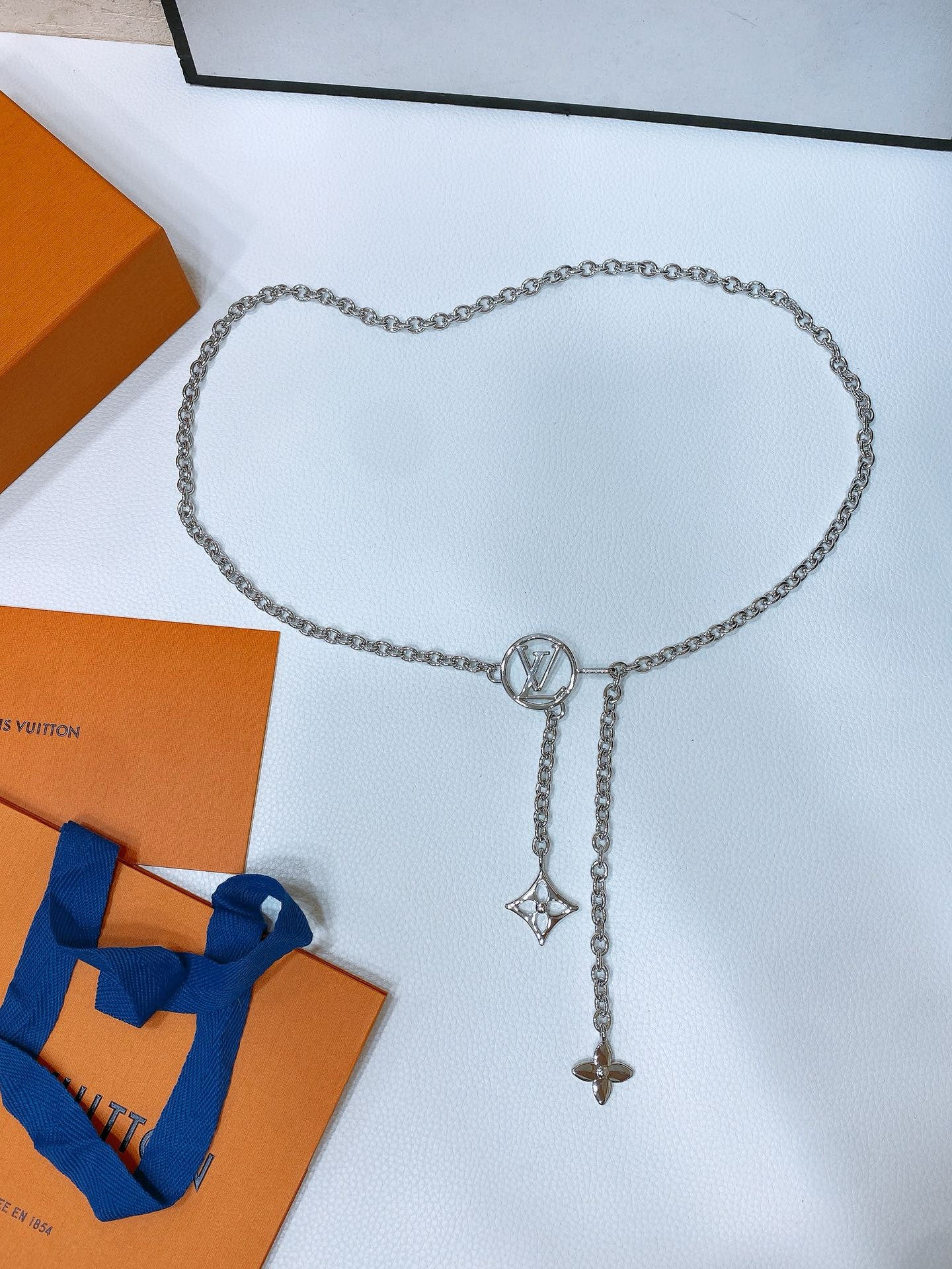 Louis Vuitton 23 Floral Chain Belt - Limited Edition