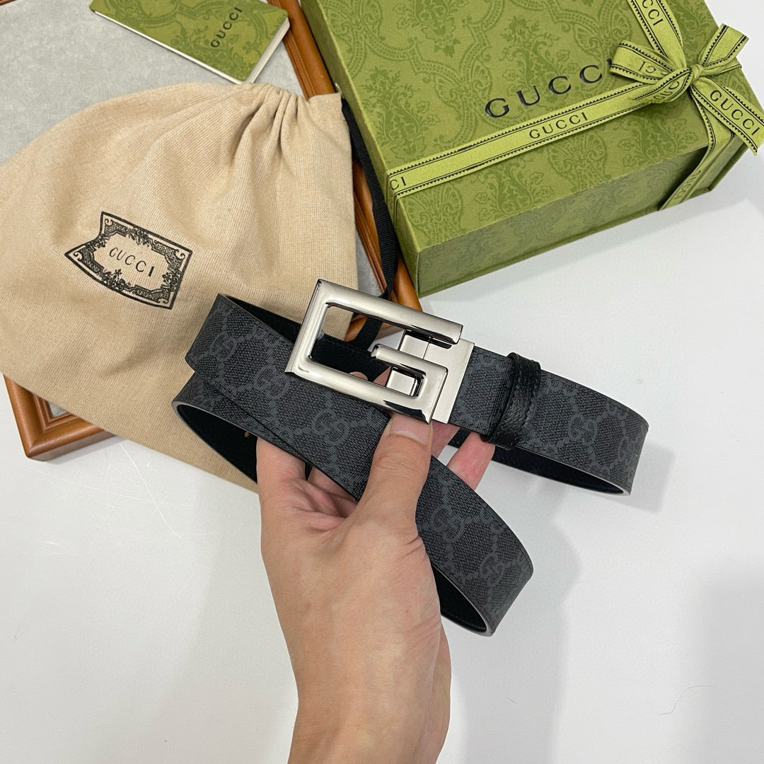 Gucci 626974 K9GSN Black GG Supreme Presbyopia Belt