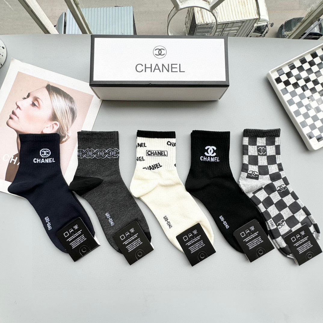 Chanel Mid-Calf Fashion Socks - Stylish 5-Pair Set