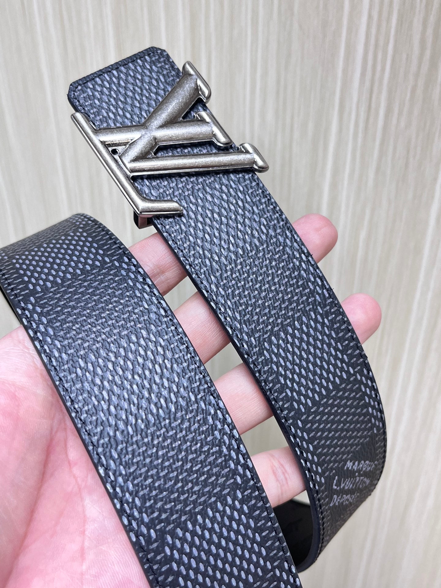 Retro-Buttoned 4.0mm Canvas and Calf Leather Reversible Fabric