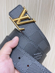 Retro-Inspired Reversible Canvas and Calf Embossed Bag