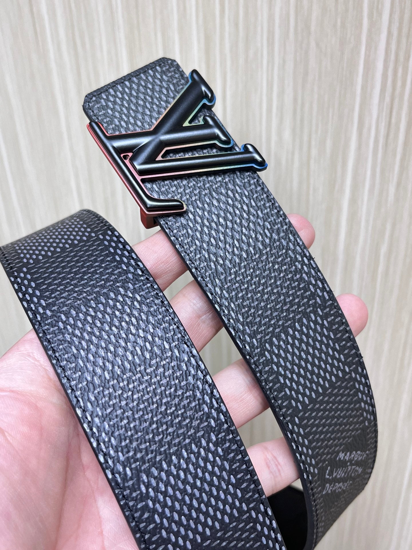 Premium 4.0mm Canvas and Calf Embossed Reversible Fabric