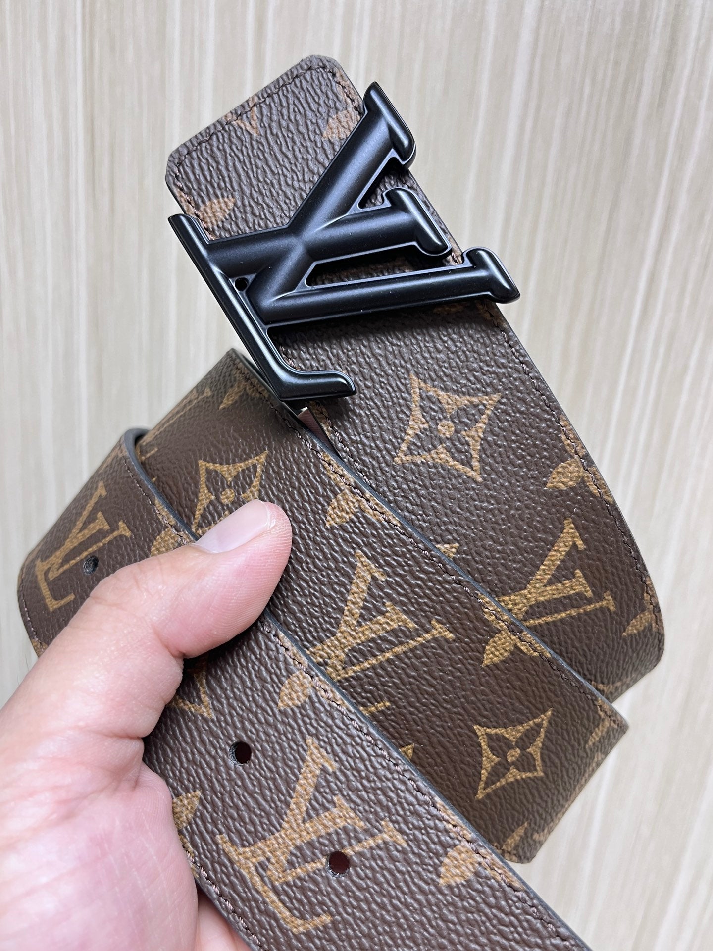 Premium Reversible Canvas and Calf Embossed Fabric with Retro Buttons