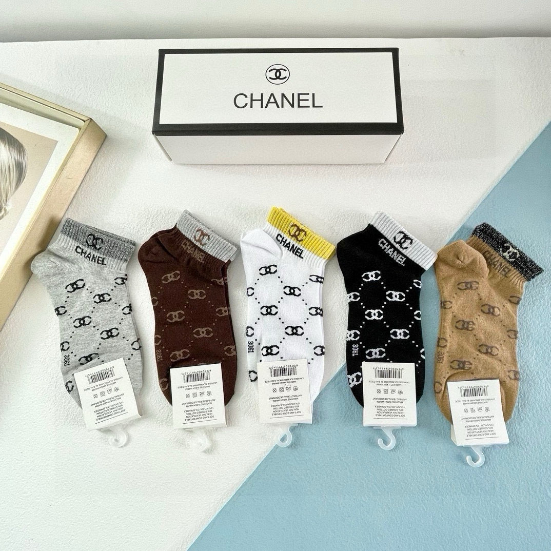 Women's High-Quality Short Socks by Chanel - 5 Pairs