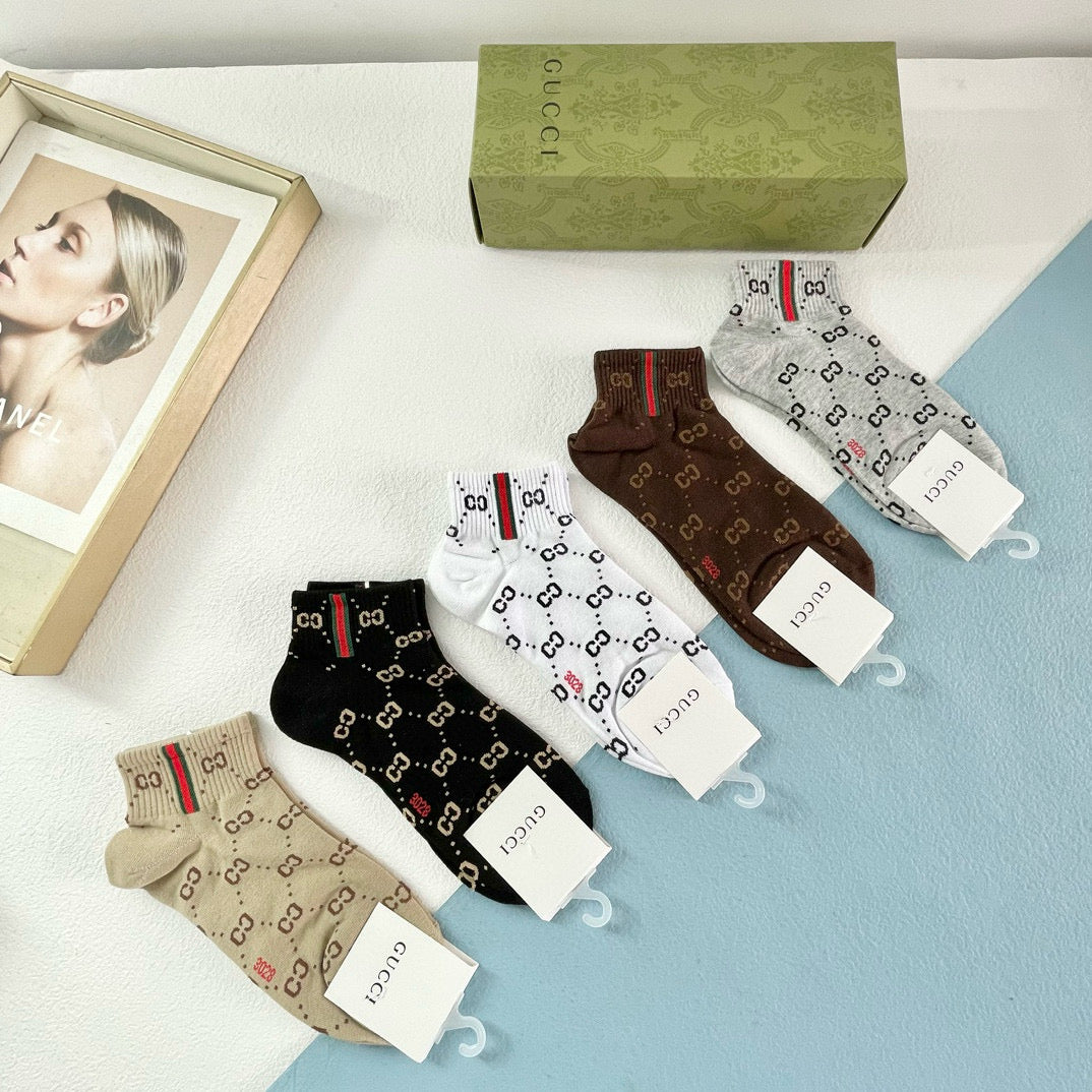 Gucci Short Socks - Stylish & Comfortable (5 Pairs)