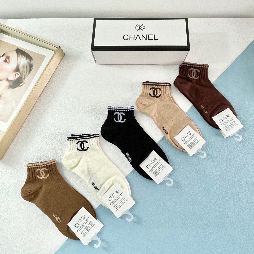 Chanel Women's High-Quality Short Socks - 5 Pairs