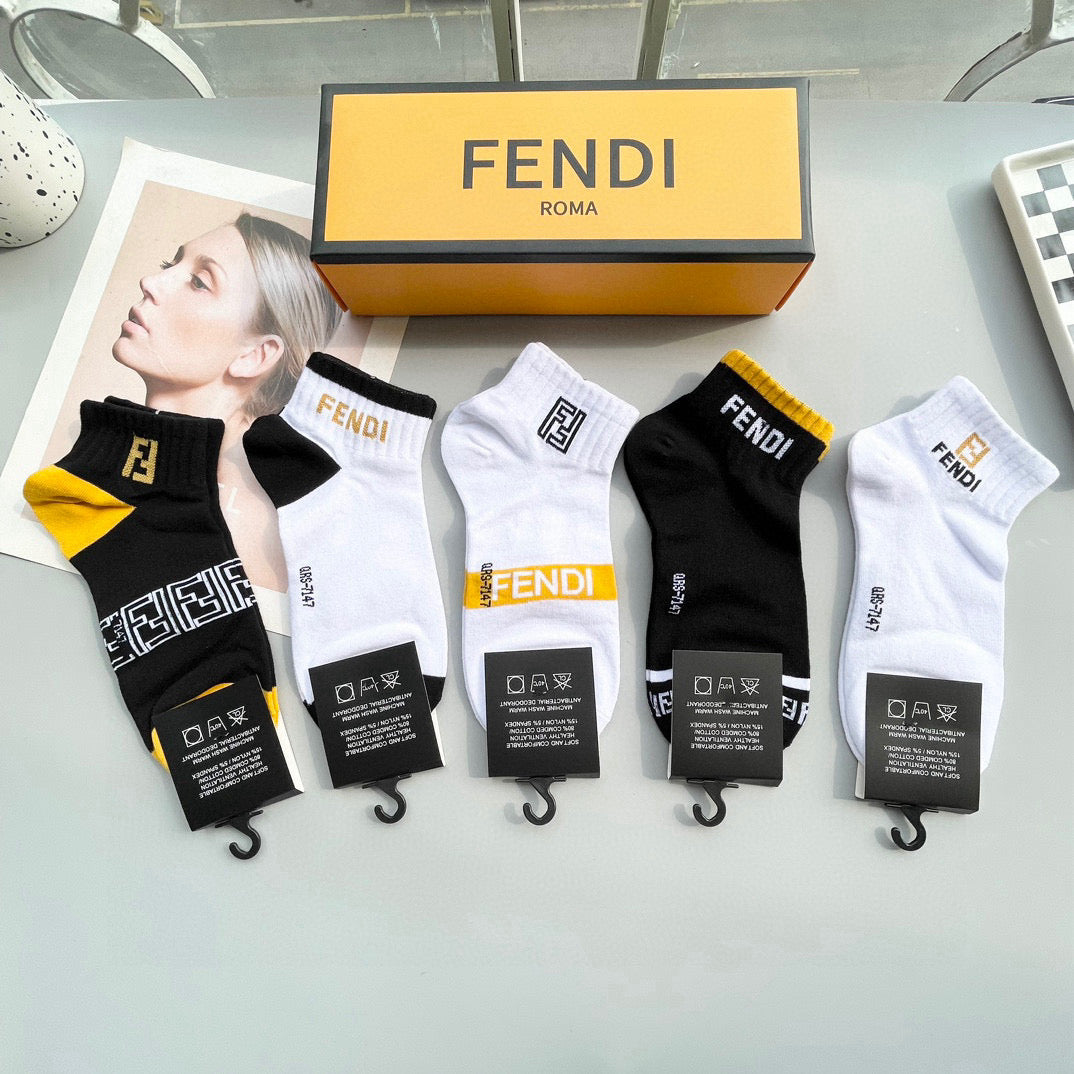 High-End FENDI Designer Socks - 5 Pairs in Box