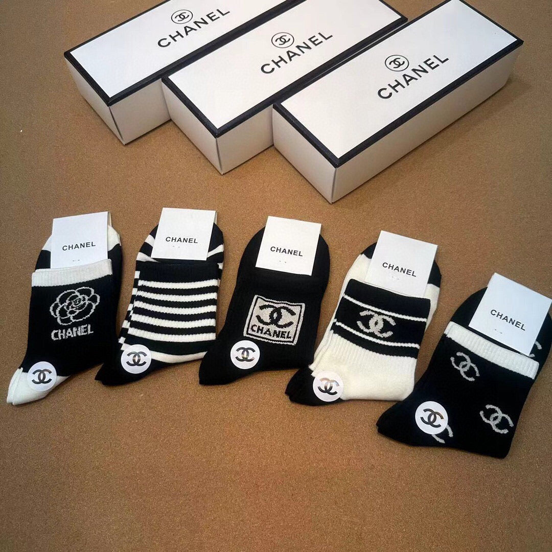 CHANEL Women's Cotton Logo Socks - 5 Pairs Gift Box