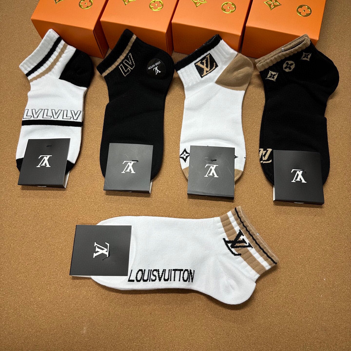 Louis Vuitton Cotton Jacquard Socks - 5 Pairs