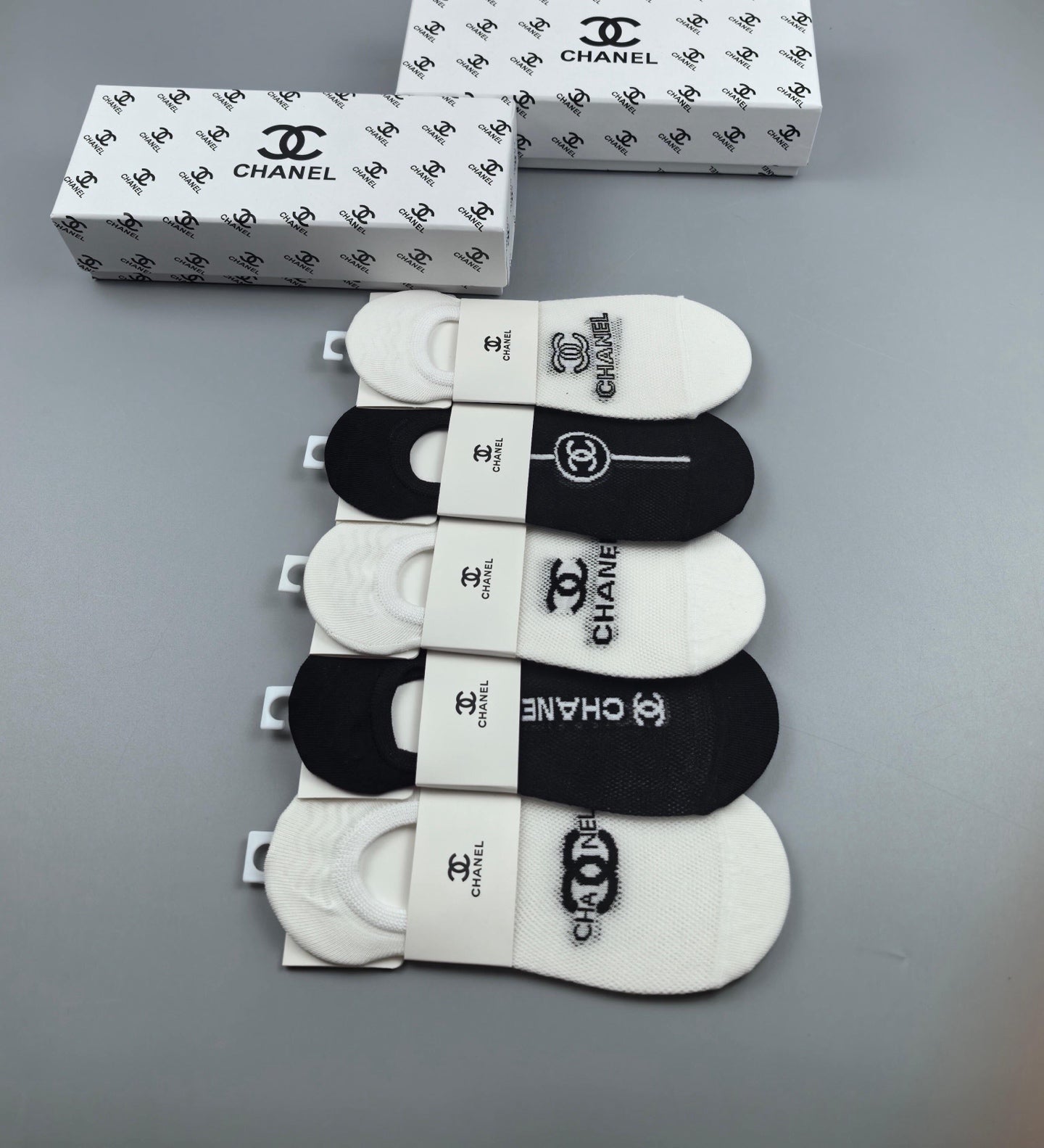 Chanel Women's Invisible Socks - 5-Pair Set