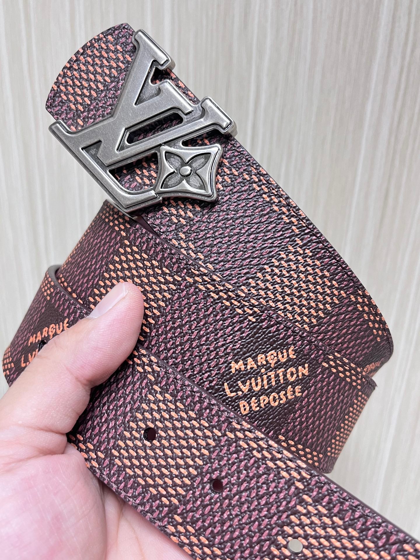 Retro-Style Reversible 4.0mm Canvas and Calf Embossed Accessory