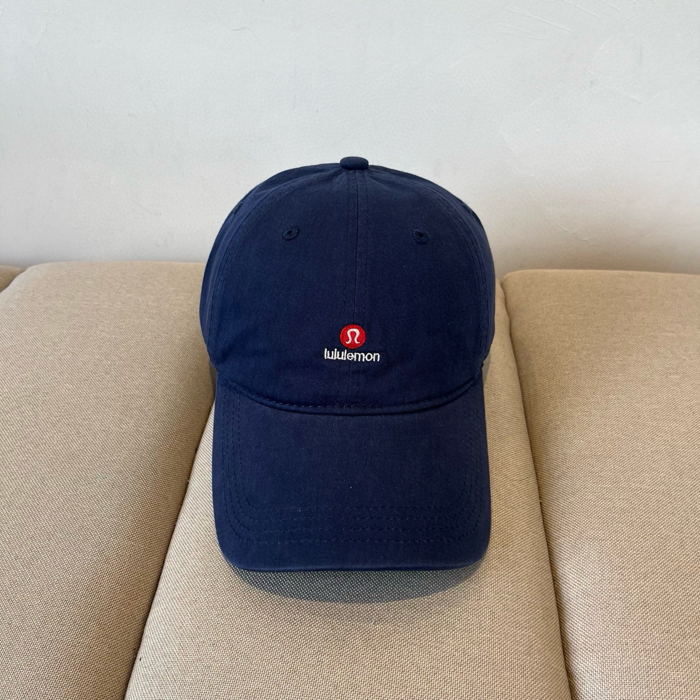 LULULEMON Fitness Baseball Cap - Stylish & Versatile