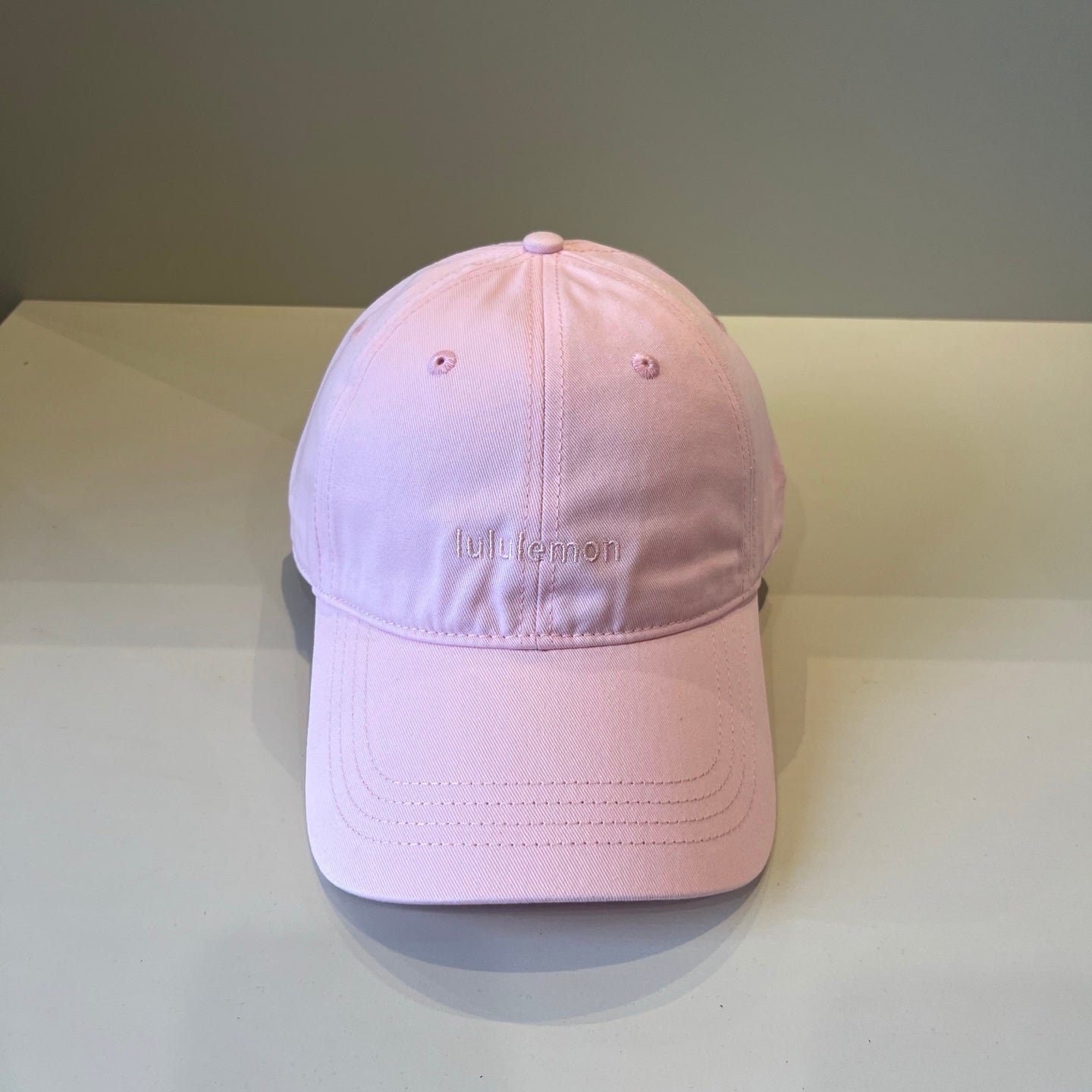 LULULEMON Athletic Baseball Cap â€“ Perfect for Fitness Enthusiasts