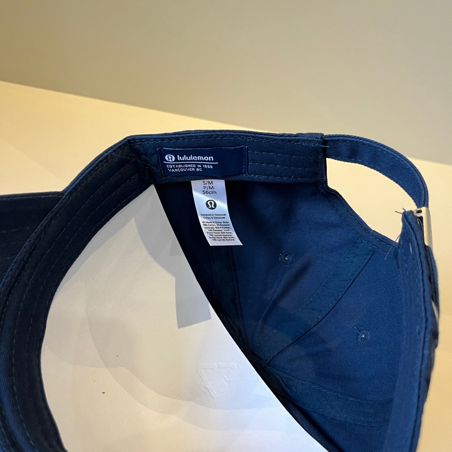 LULULEMON Fitness Baseball Cap - Stylish & Functional