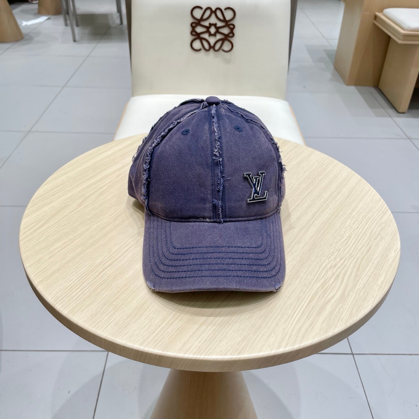 Louis Vuitton Unisex Baseball Cap - Luxury Fashion Essentials