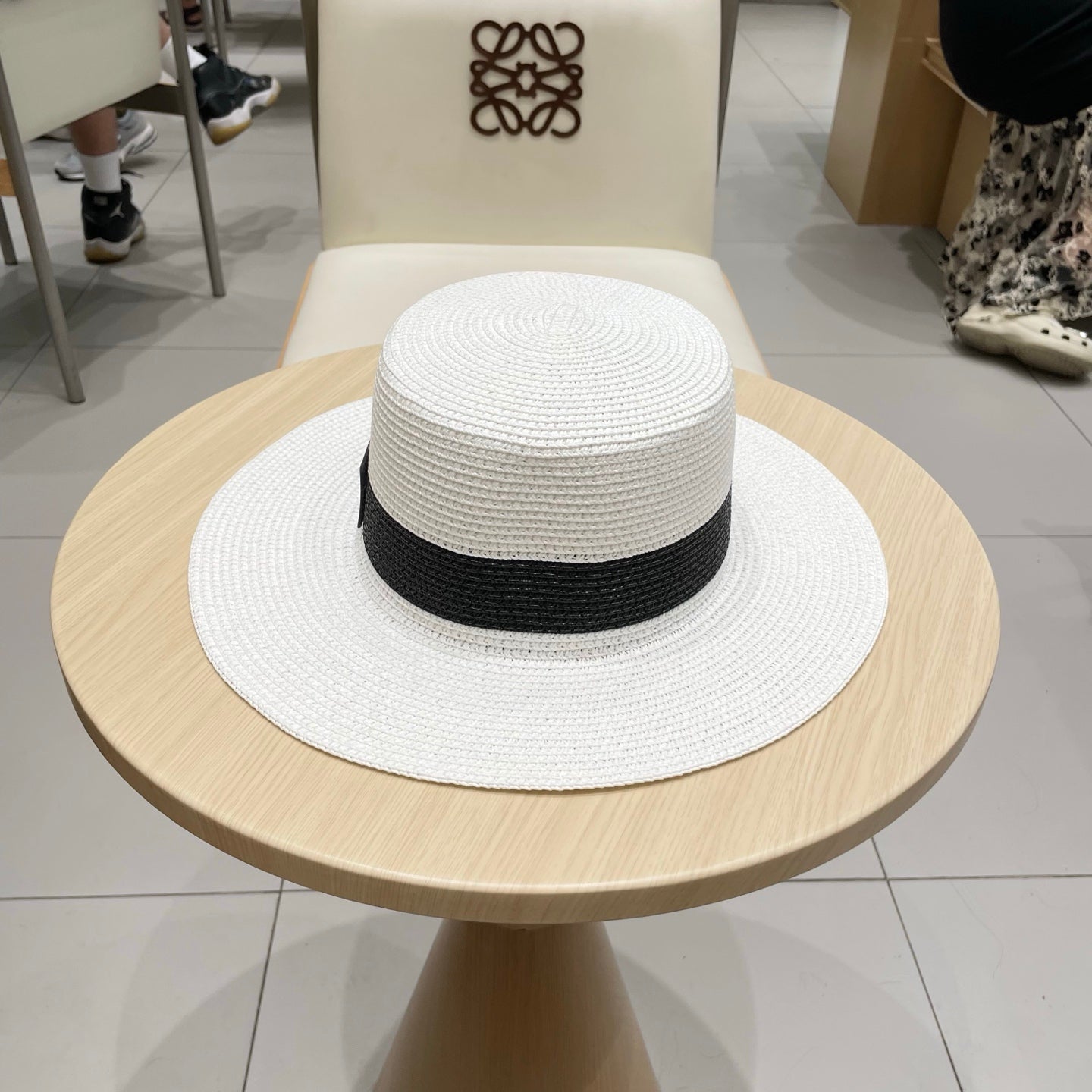 HermÃ¨s Flat Top Straw Hat - Head Circumference 57cm