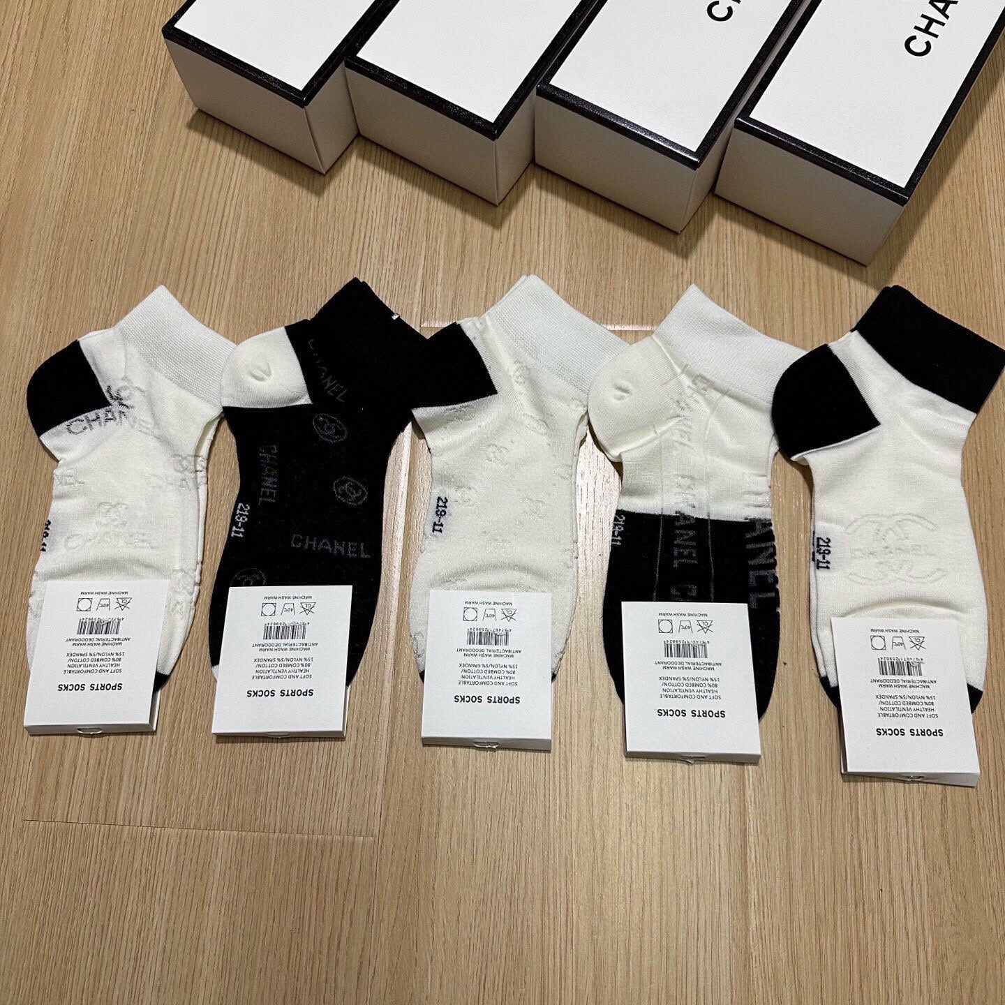 Chanel Bamboo Cotton Women's Socks - 5 Pairs Gift Box