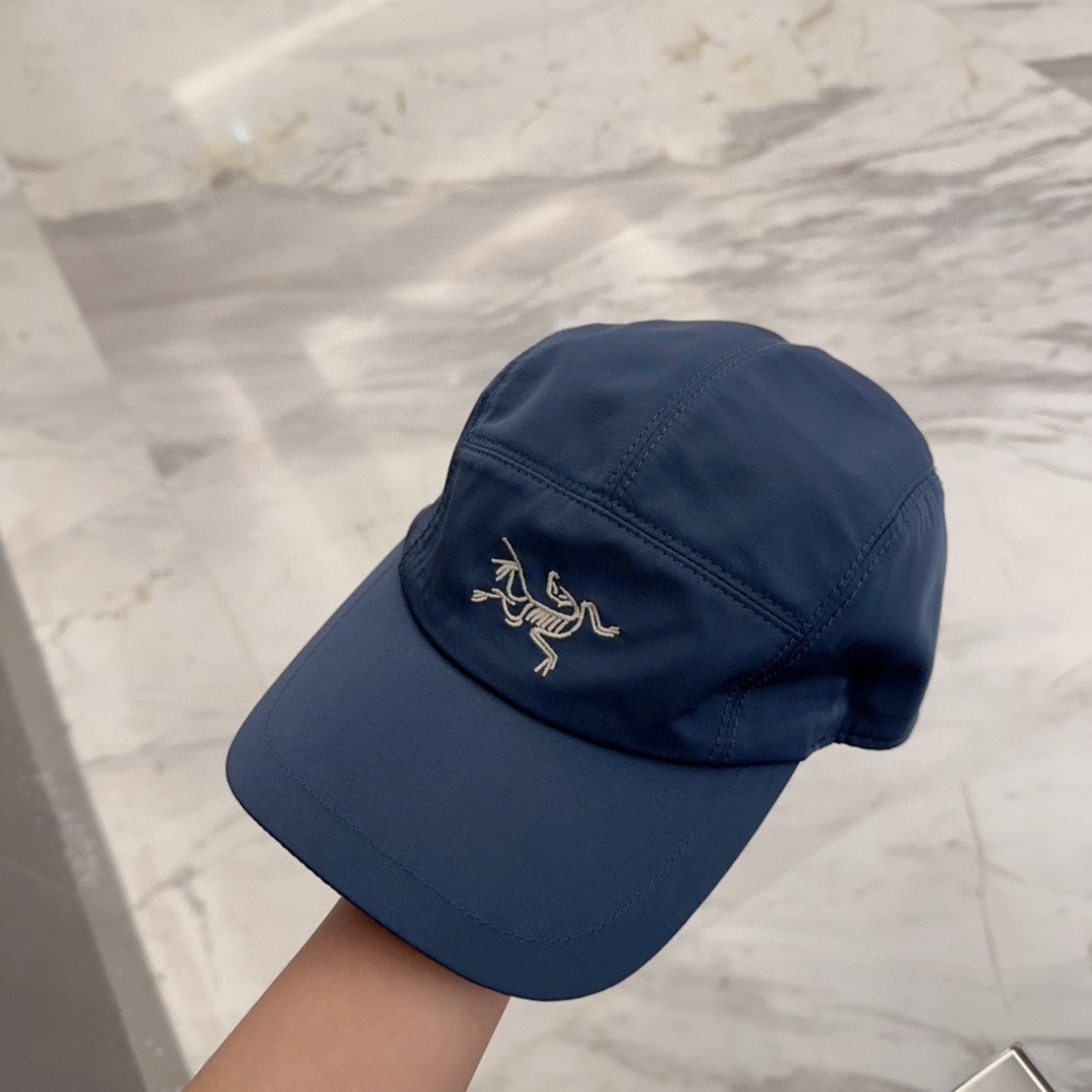 Arc'teryx High-Top Baseball Cap - Versatile Style