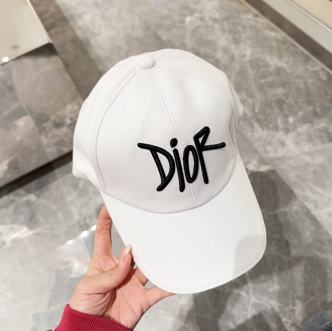 DIOR Laohua D Baseball Cap â€“ Stylish & Washable