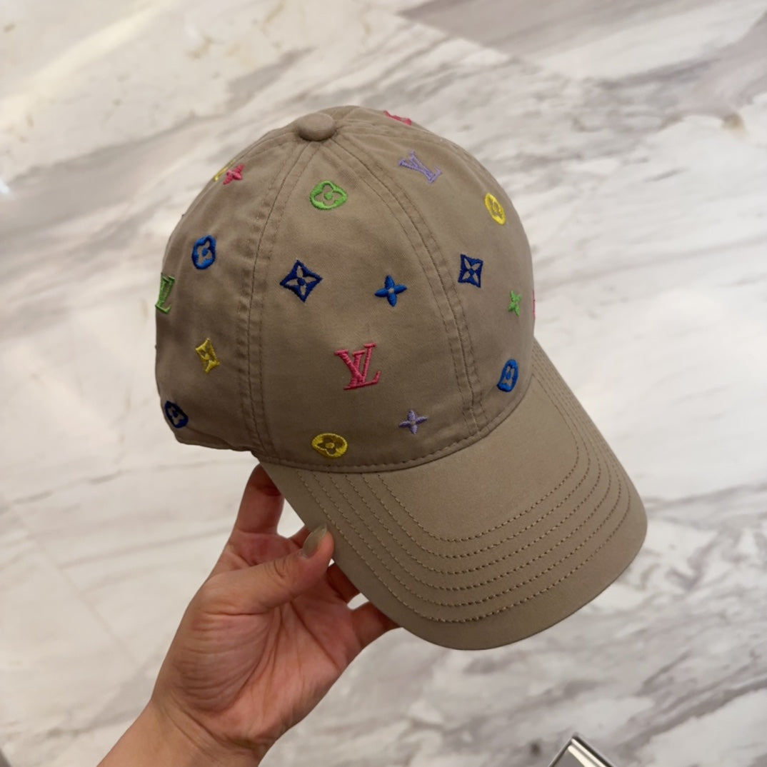 Louis Vuitton Lightweight Baseball Cap for Men and Women