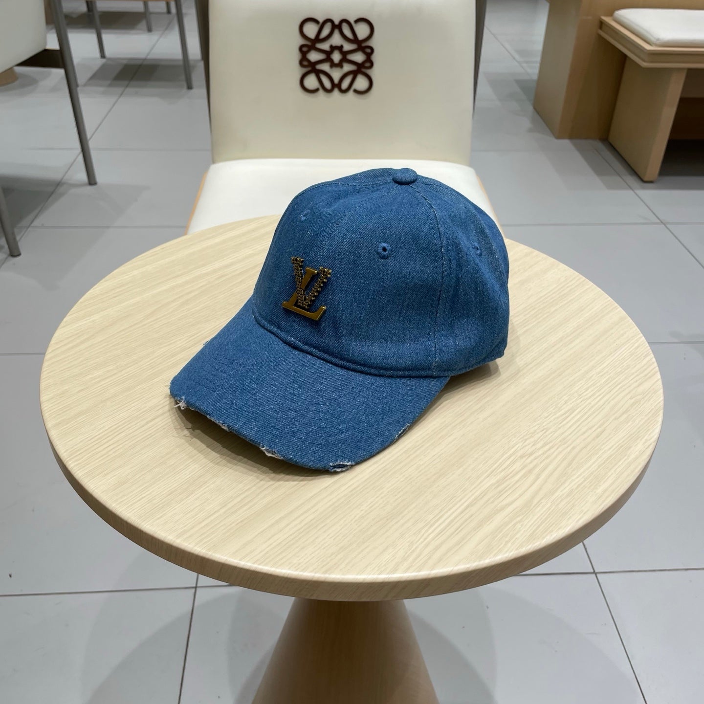 Louis Vuitton Unisex Baseball Cap - Luxury Style