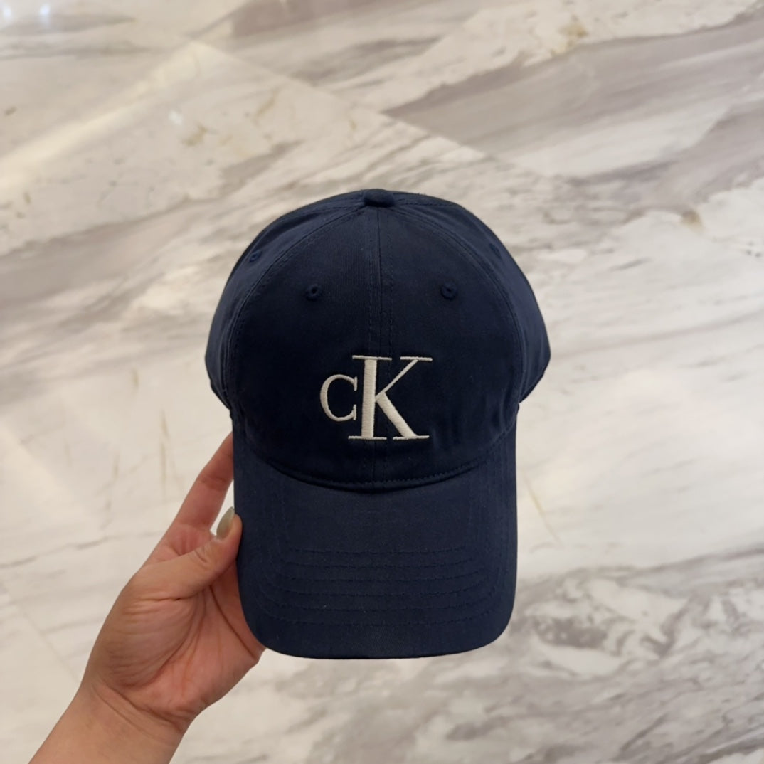 Versatile Washed Denim Baseball Cap