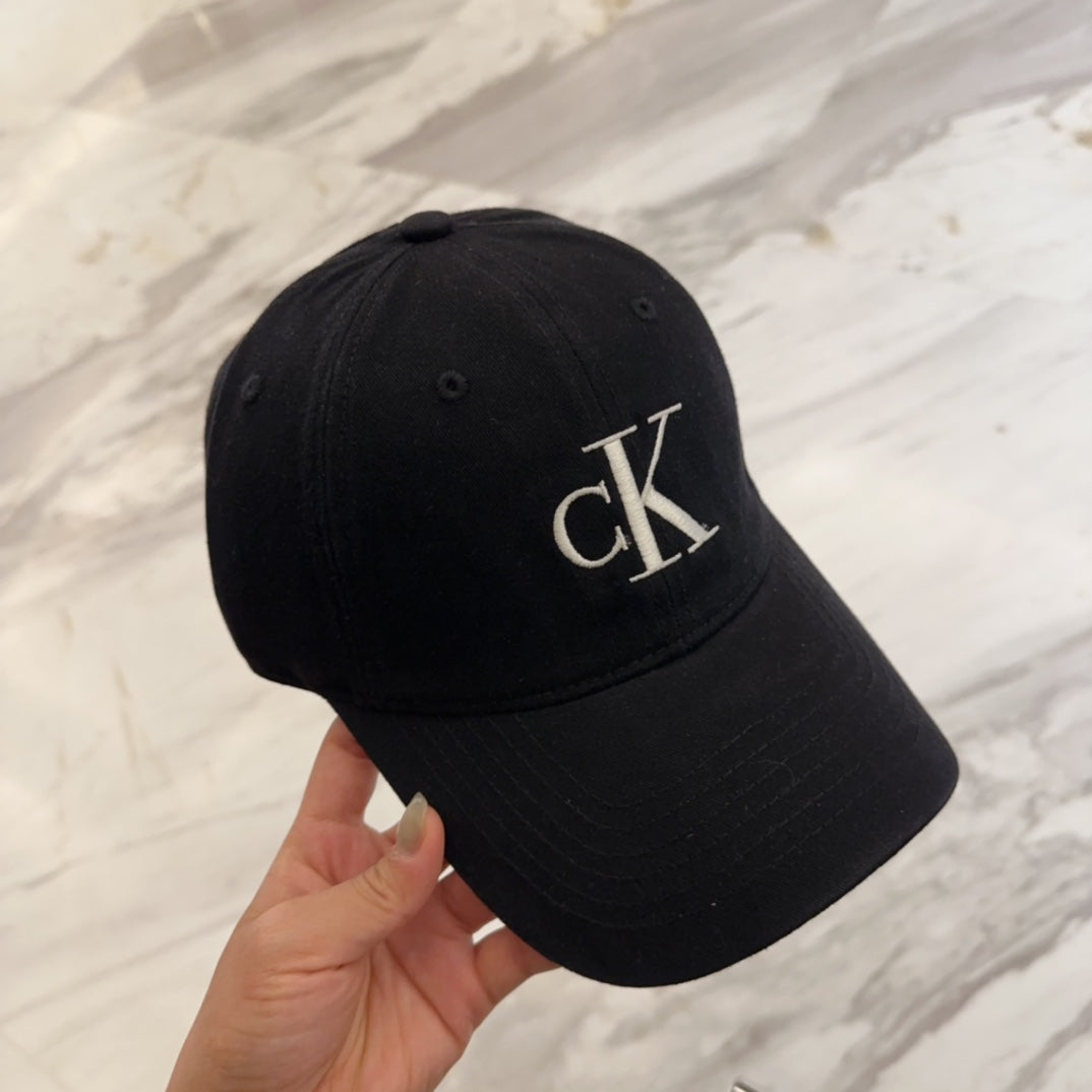 Washed Denim Baseball Cap - Casual and Versatile Headwear